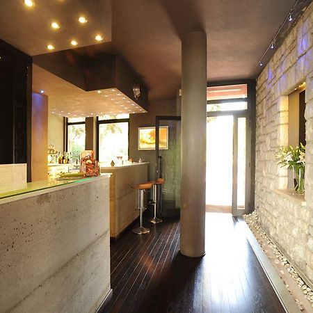Hotel Domo Перуджа Экстерьер фото