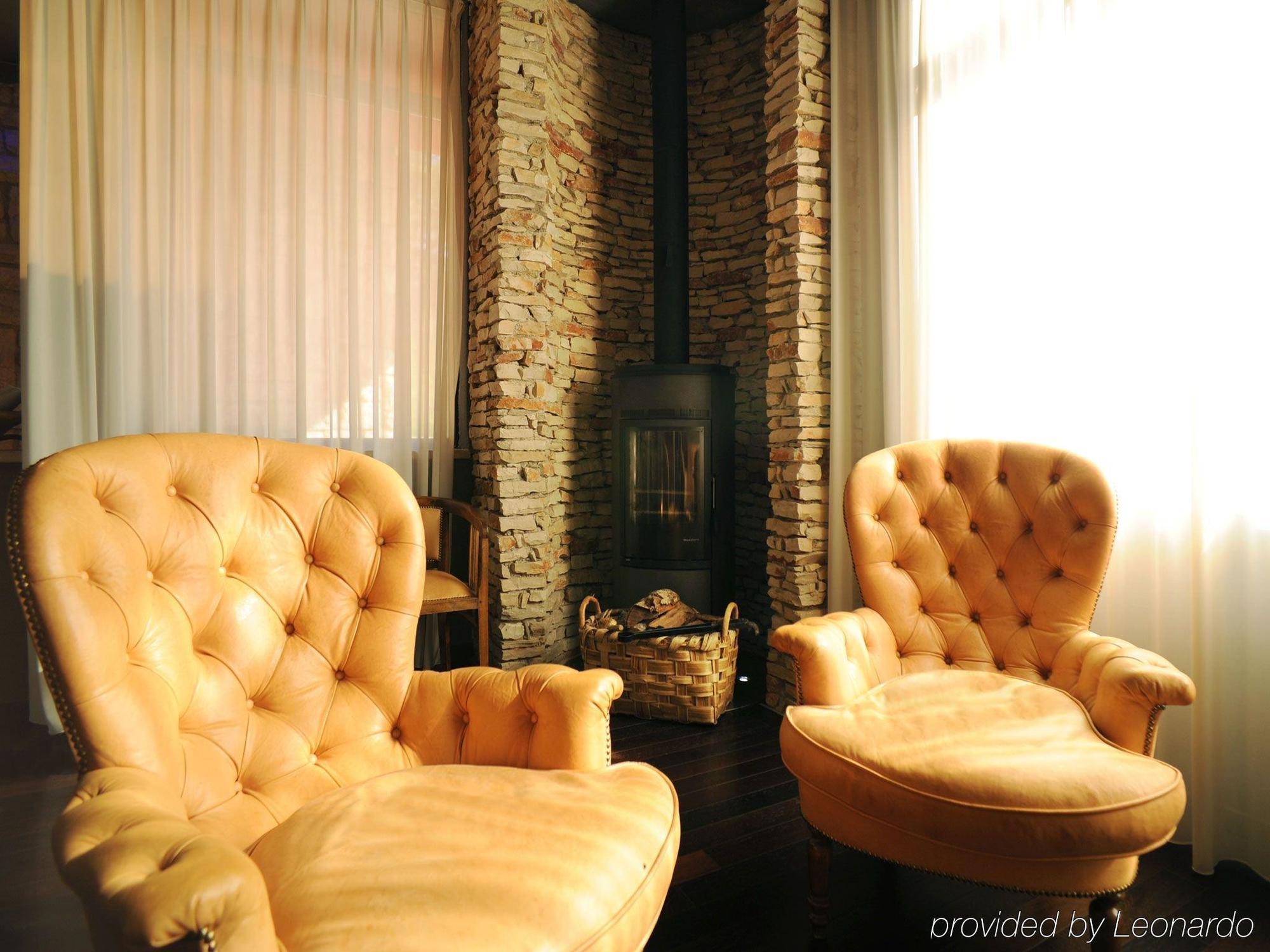 Hotel Domo Перуджа Экстерьер фото